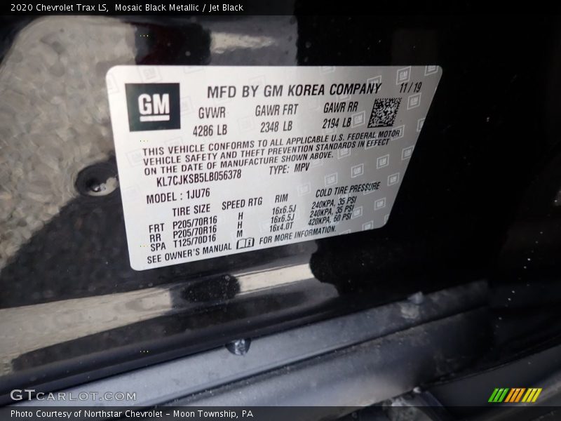 Mosaic Black Metallic / Jet Black 2020 Chevrolet Trax LS