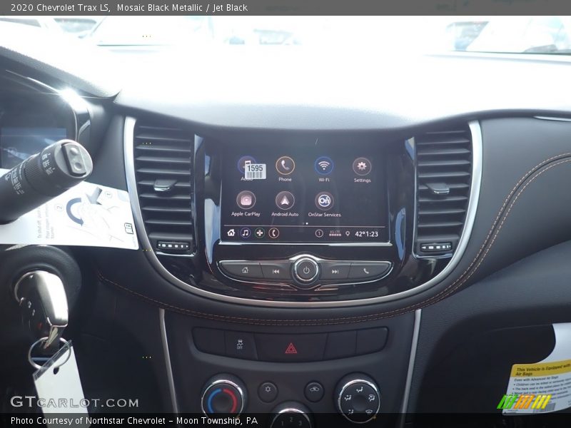 Mosaic Black Metallic / Jet Black 2020 Chevrolet Trax LS