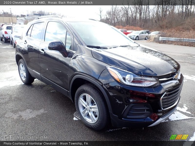 Mosaic Black Metallic / Jet Black 2020 Chevrolet Trax LT AWD