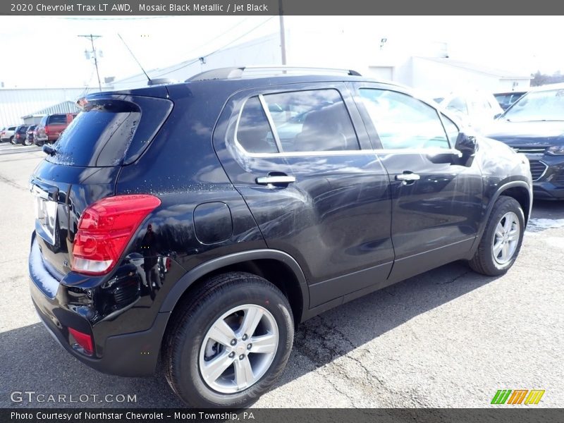 Mosaic Black Metallic / Jet Black 2020 Chevrolet Trax LT AWD