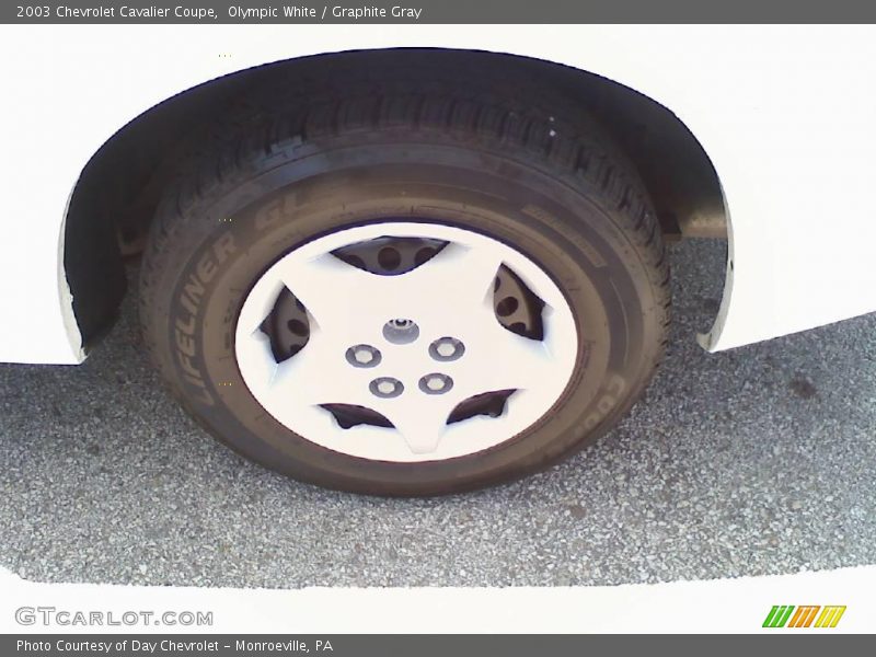 Olympic White / Graphite Gray 2003 Chevrolet Cavalier Coupe