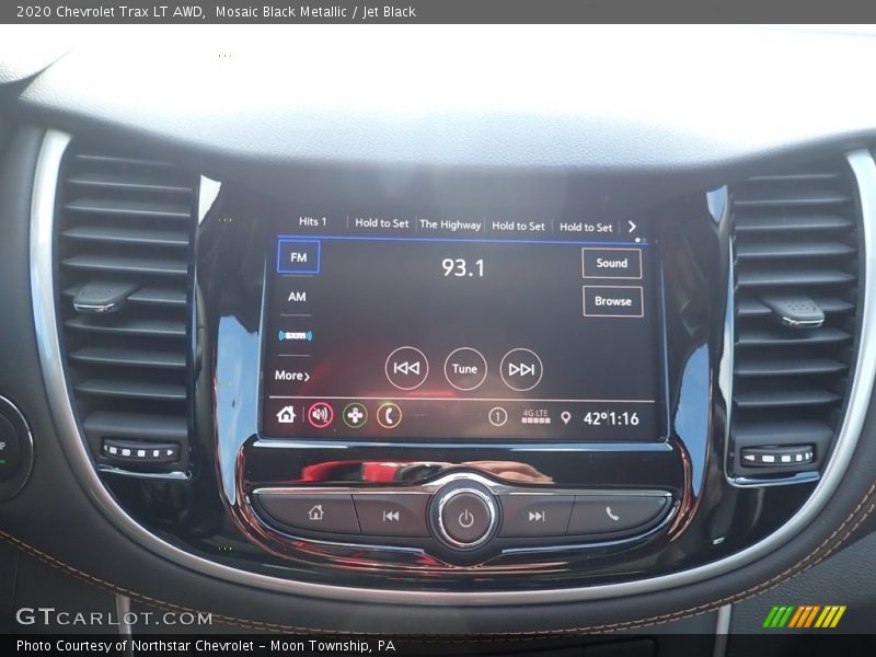 Mosaic Black Metallic / Jet Black 2020 Chevrolet Trax LT AWD