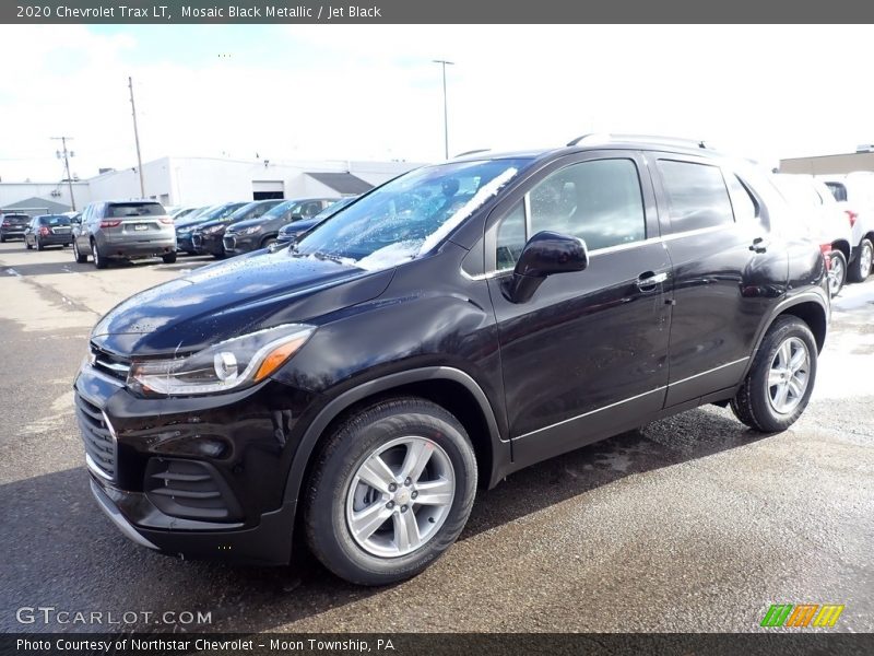 Mosaic Black Metallic / Jet Black 2020 Chevrolet Trax LT