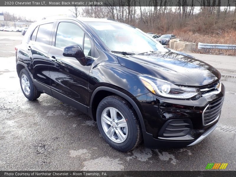 Mosaic Black Metallic / Jet Black 2020 Chevrolet Trax LT