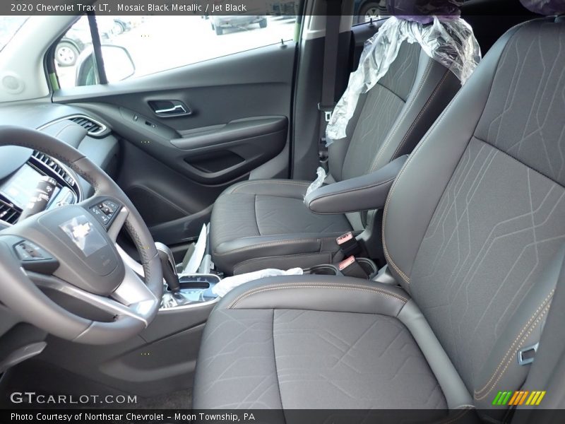 Mosaic Black Metallic / Jet Black 2020 Chevrolet Trax LT