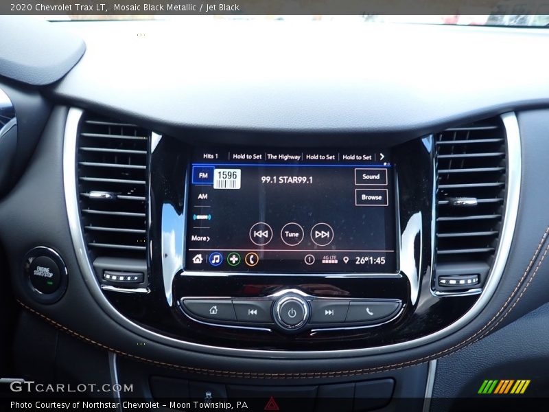 Mosaic Black Metallic / Jet Black 2020 Chevrolet Trax LT