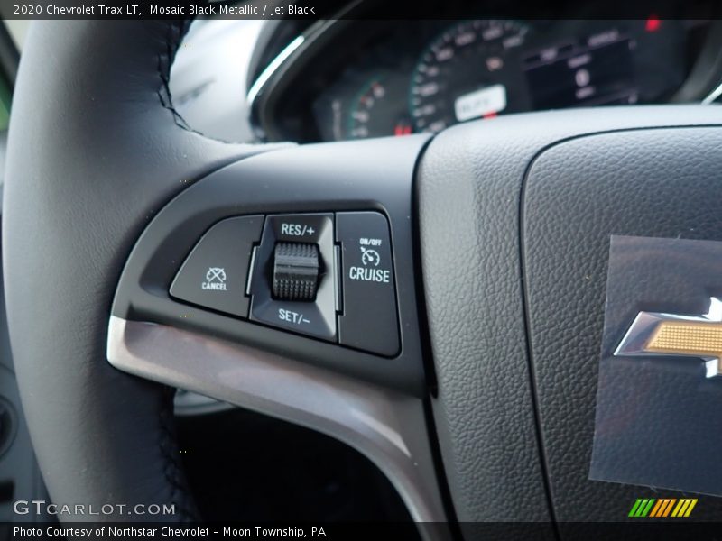 Mosaic Black Metallic / Jet Black 2020 Chevrolet Trax LT