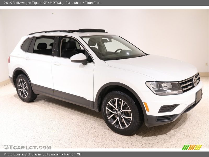 Front 3/4 View of 2019 Tiguan SE 4MOTION