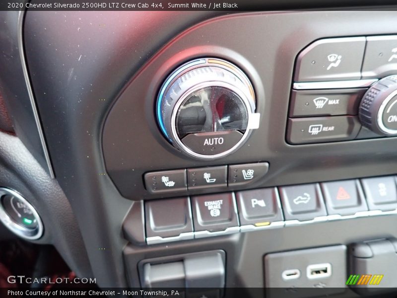 Summit White / Jet Black 2020 Chevrolet Silverado 2500HD LTZ Crew Cab 4x4