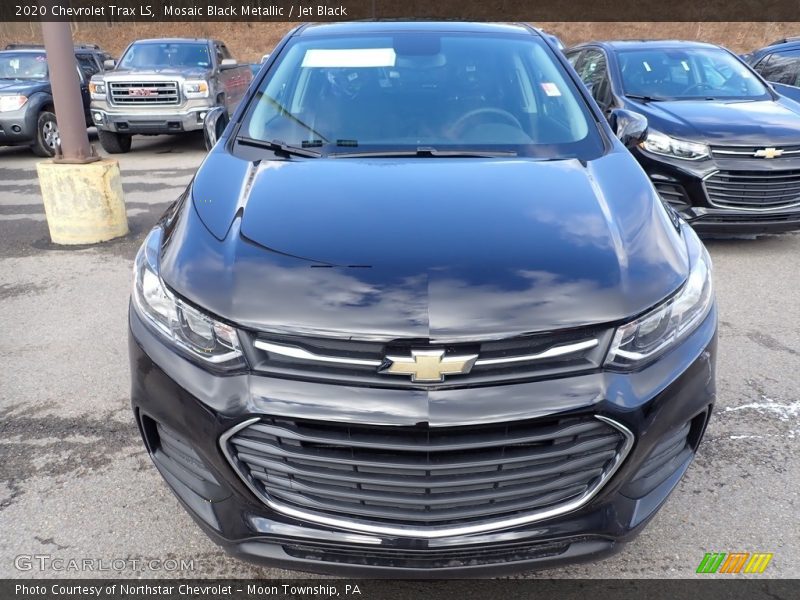 Mosaic Black Metallic / Jet Black 2020 Chevrolet Trax LS