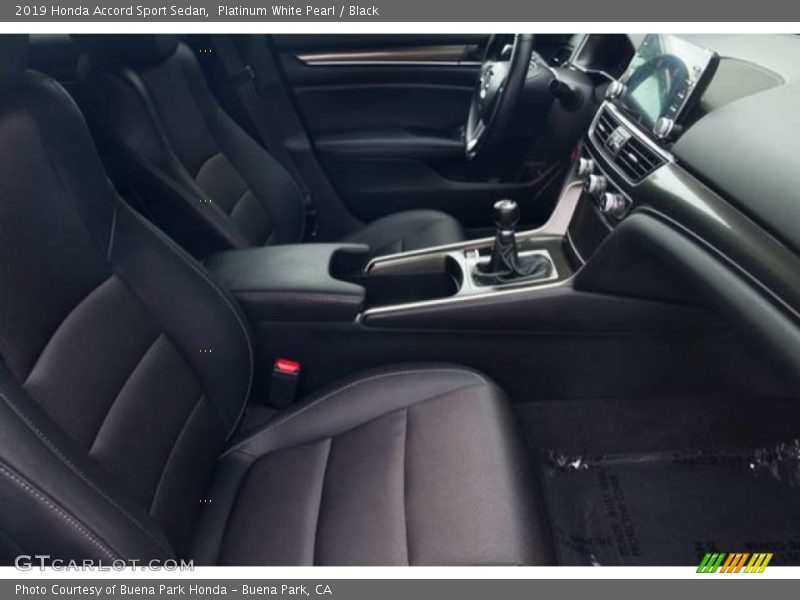Platinum White Pearl / Black 2019 Honda Accord Sport Sedan