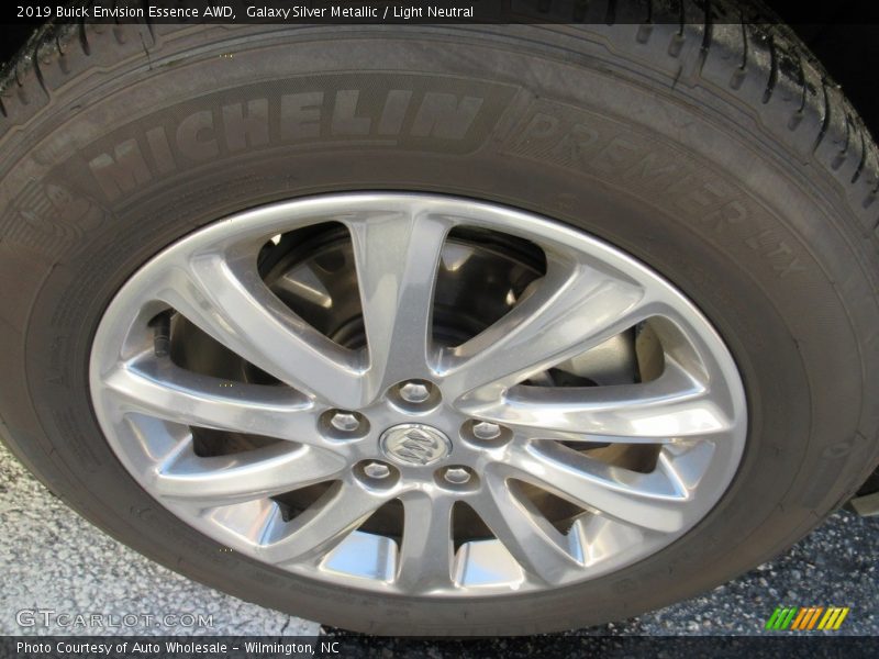 Galaxy Silver Metallic / Light Neutral 2019 Buick Envision Essence AWD