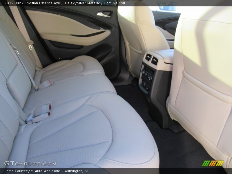 Galaxy Silver Metallic / Light Neutral 2019 Buick Envision Essence AWD