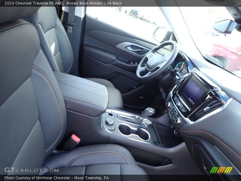 Mosaic Black Metallic / Jet Black 2020 Chevrolet Traverse RS AWD