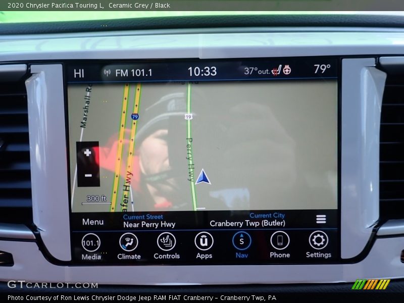 Navigation of 2020 Pacifica Touring L