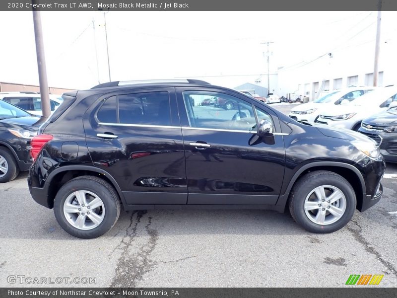 Mosaic Black Metallic / Jet Black 2020 Chevrolet Trax LT AWD