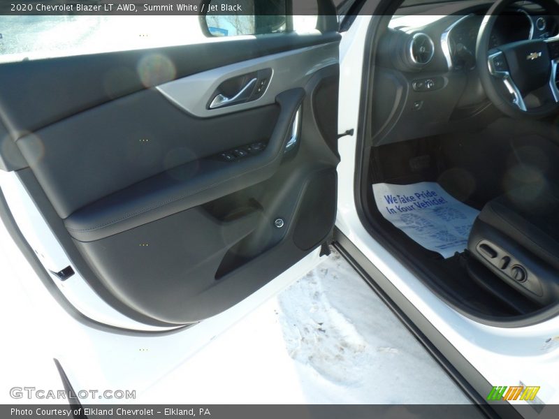 Summit White / Jet Black 2020 Chevrolet Blazer LT AWD