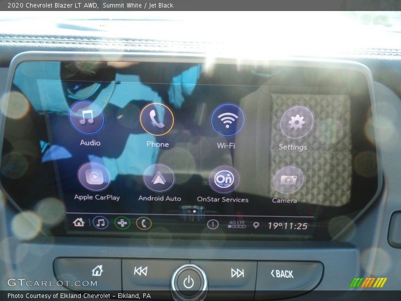 Summit White / Jet Black 2020 Chevrolet Blazer LT AWD