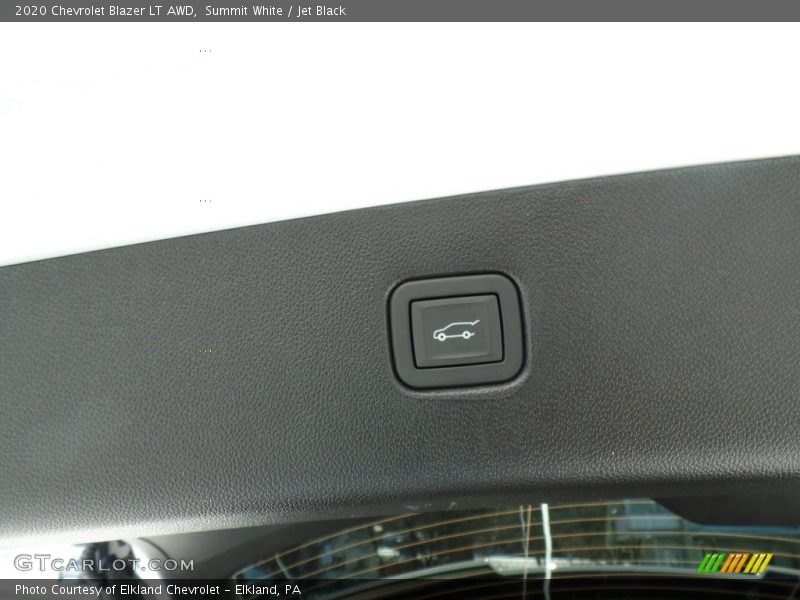 Summit White / Jet Black 2020 Chevrolet Blazer LT AWD