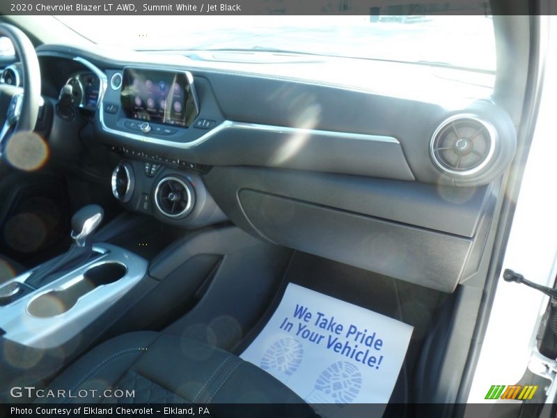 Summit White / Jet Black 2020 Chevrolet Blazer LT AWD