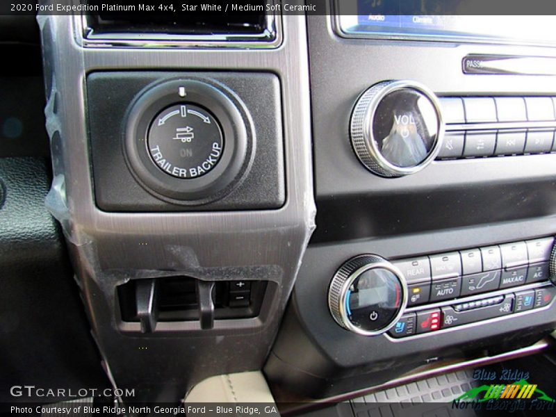 Star White / Medium Soft Ceramic 2020 Ford Expedition Platinum Max 4x4