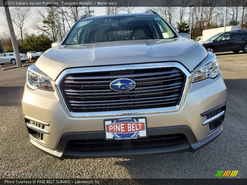 Tungsten Metallic / Warm Ivory 2020 Subaru Ascent Premium