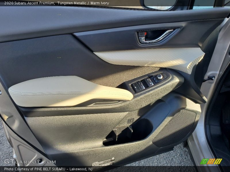 Tungsten Metallic / Warm Ivory 2020 Subaru Ascent Premium