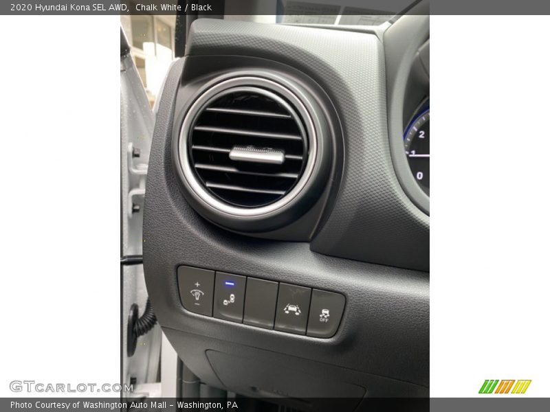 Chalk White / Black 2020 Hyundai Kona SEL AWD