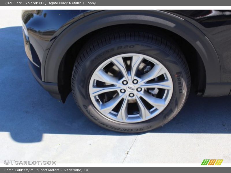 Agate Black Metallic / Ebony 2020 Ford Explorer XLT