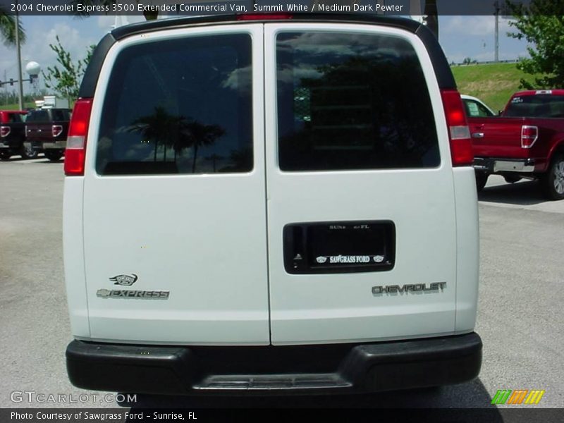 Summit White / Medium Dark Pewter 2004 Chevrolet Express 3500 Extended Commercial Van