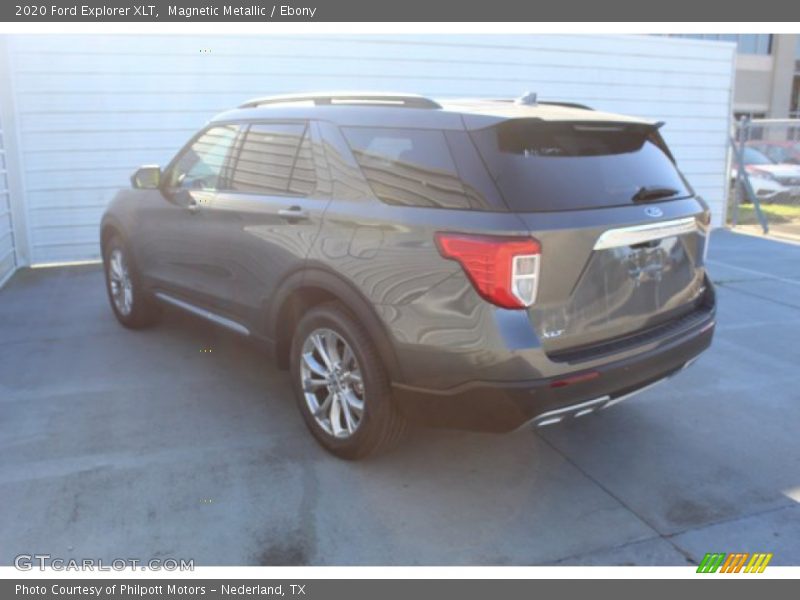Magnetic Metallic / Ebony 2020 Ford Explorer XLT