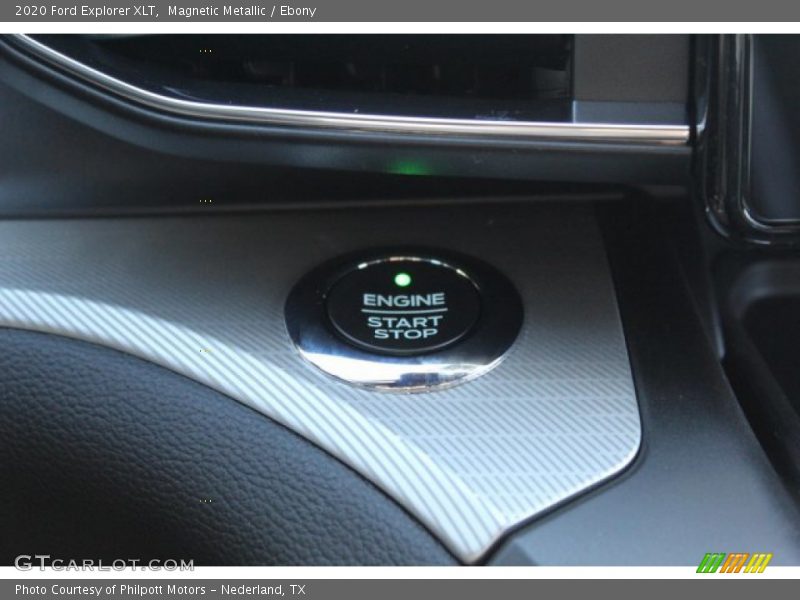 Magnetic Metallic / Ebony 2020 Ford Explorer XLT
