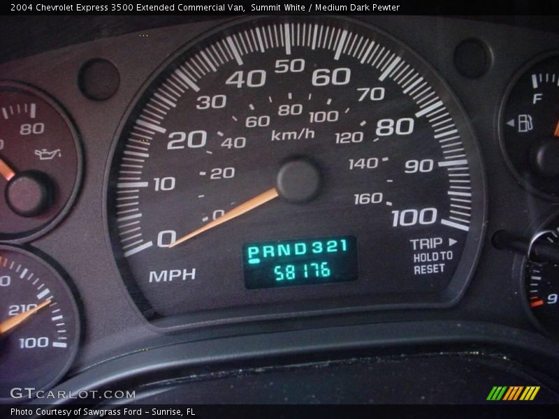 Summit White / Medium Dark Pewter 2004 Chevrolet Express 3500 Extended Commercial Van