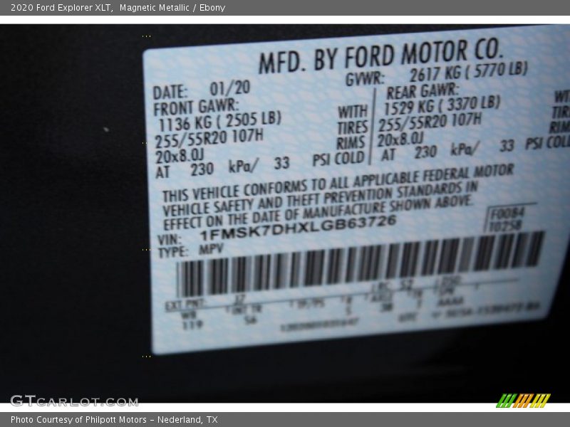 Magnetic Metallic / Ebony 2020 Ford Explorer XLT