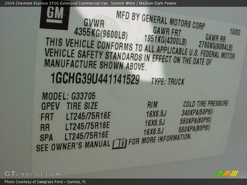 Summit White / Medium Dark Pewter 2004 Chevrolet Express 3500 Extended Commercial Van
