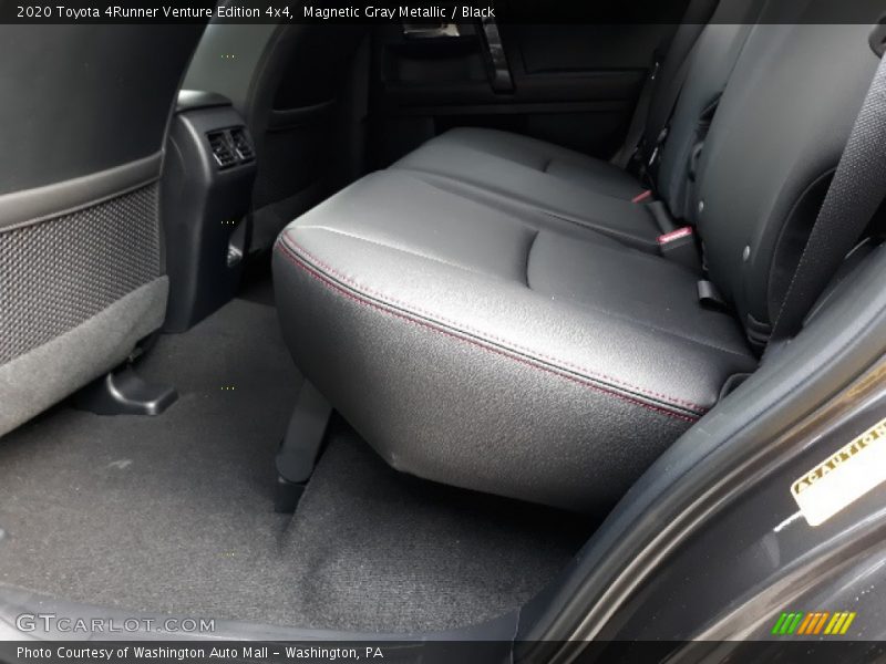 Magnetic Gray Metallic / Black 2020 Toyota 4Runner Venture Edition 4x4
