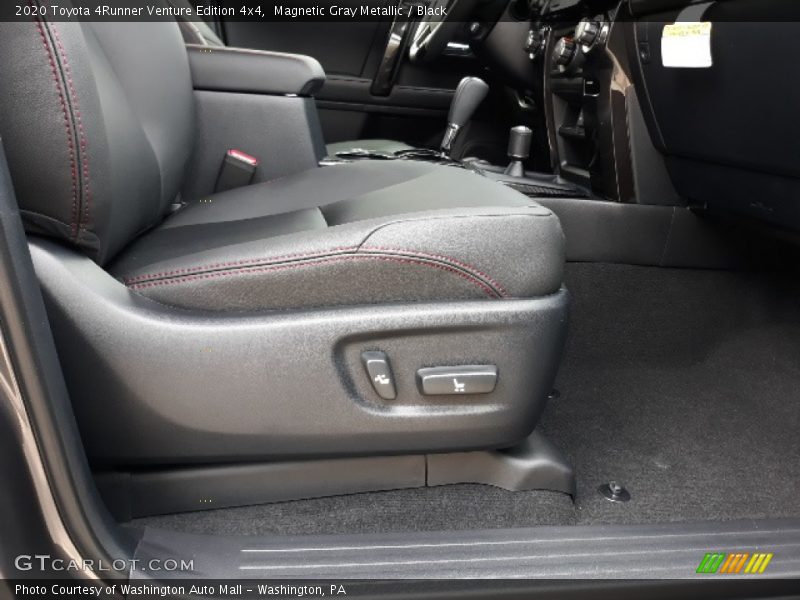 Magnetic Gray Metallic / Black 2020 Toyota 4Runner Venture Edition 4x4