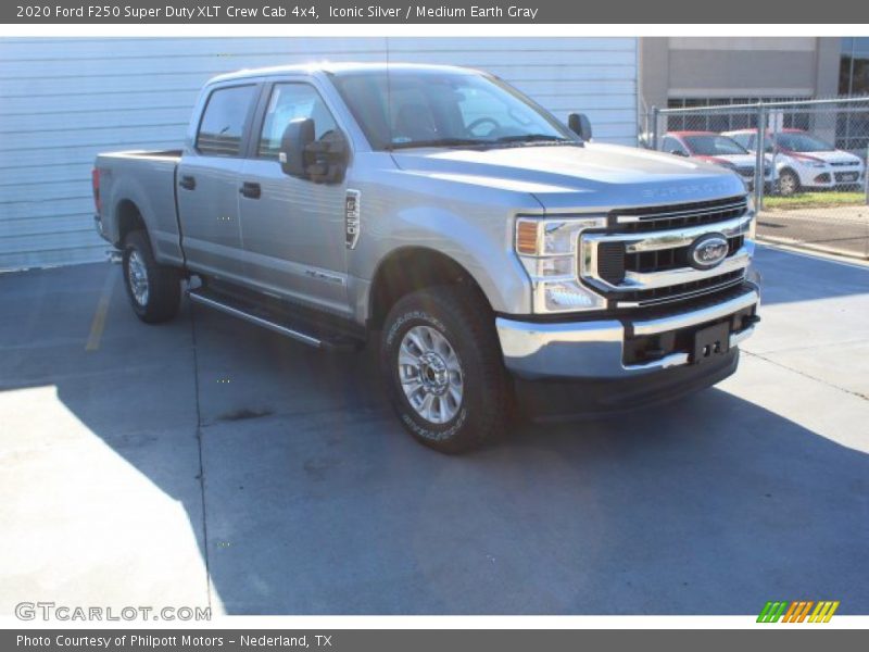Iconic Silver / Medium Earth Gray 2020 Ford F250 Super Duty XLT Crew Cab 4x4