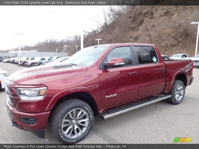 Front 3/4 View of 2020 1500 Laramie Crew Cab 4x4