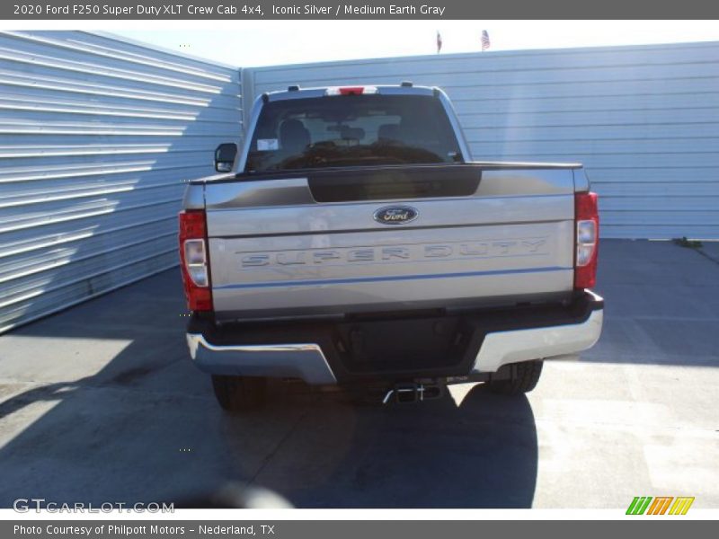 Iconic Silver / Medium Earth Gray 2020 Ford F250 Super Duty XLT Crew Cab 4x4