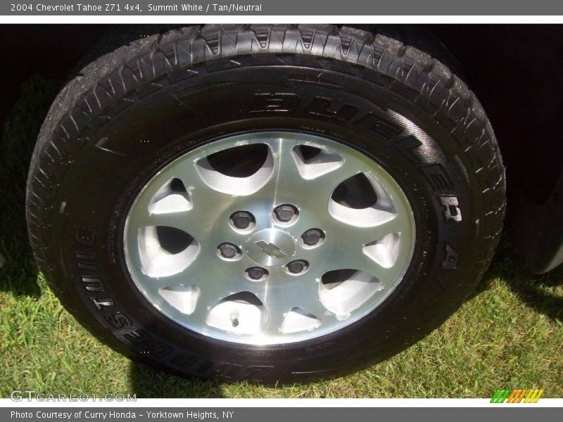 Summit White / Tan/Neutral 2004 Chevrolet Tahoe Z71 4x4