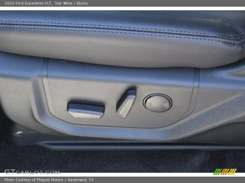 Star White / Ebony 2020 Ford Expedition XLT