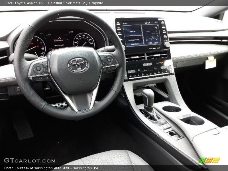 Celestial Silver Metallic / Graphite 2020 Toyota Avalon XSE