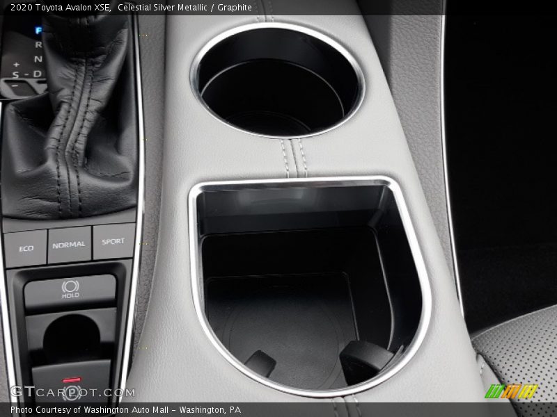 Celestial Silver Metallic / Graphite 2020 Toyota Avalon XSE