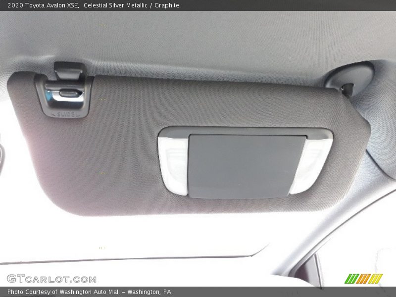 Celestial Silver Metallic / Graphite 2020 Toyota Avalon XSE