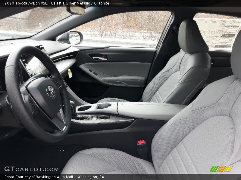 Celestial Silver Metallic / Graphite 2020 Toyota Avalon XSE