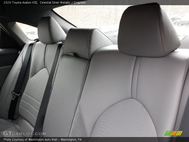 Celestial Silver Metallic / Graphite 2020 Toyota Avalon XSE