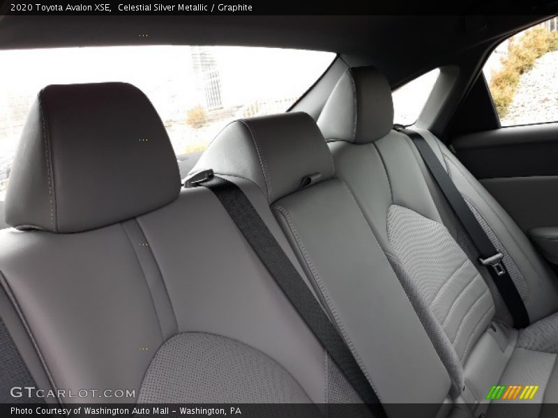 Celestial Silver Metallic / Graphite 2020 Toyota Avalon XSE