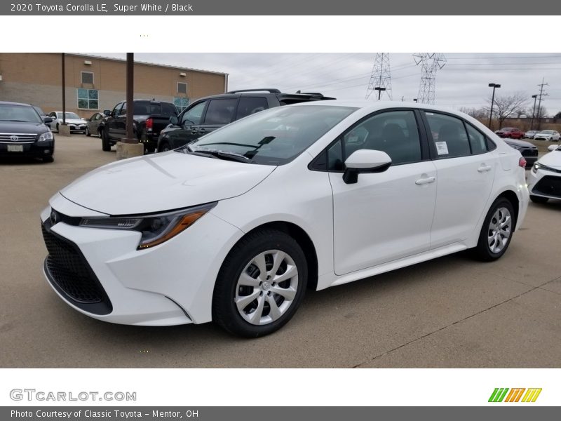  2020 Corolla LE Super White