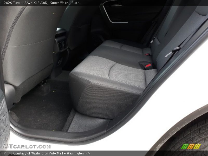 Super White / Black 2020 Toyota RAV4 XLE AWD
